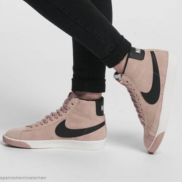 nike blazer mid vintage sneakers